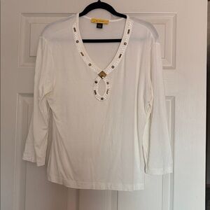 St. John White Top with Yellow Tag